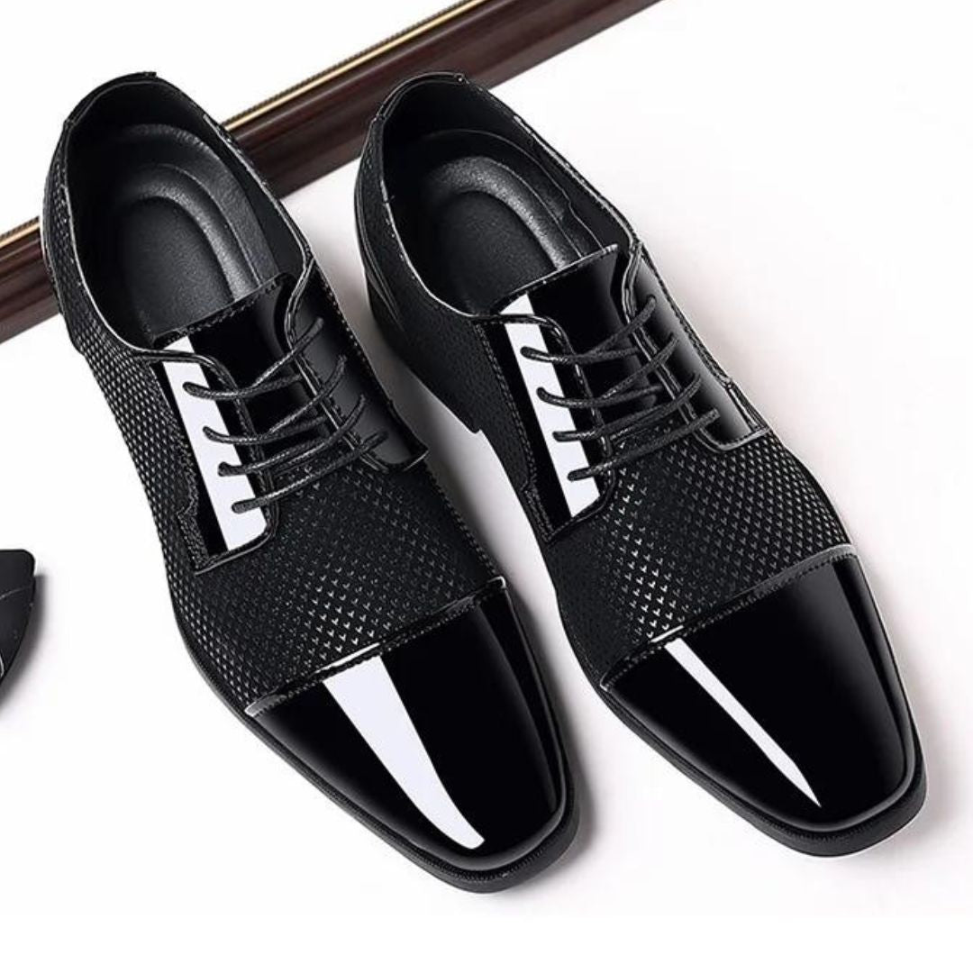 Altair - Lace-up shoes with textured surface-Bondi Label