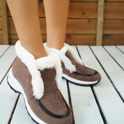 Elegant lined ankle boot with cosy detail-Bondi Label