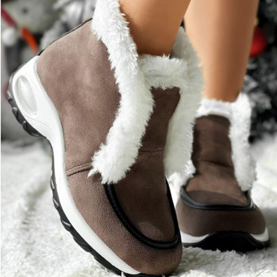 Elegant lined ankle boot with cosy detail-Bondi Label