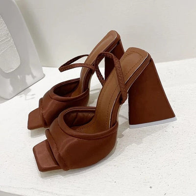 Isla - Sandals with open toe and triangular heels-Bondi Label