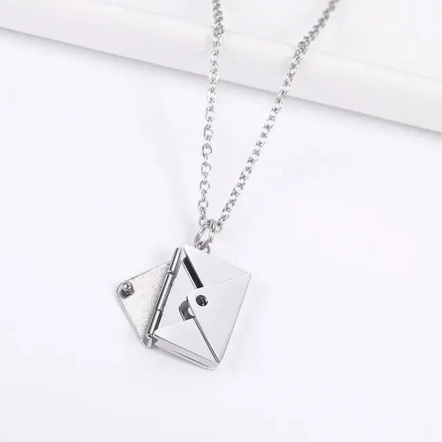 Sofia - Geometric pendant necklace with envelope-Bondi Label