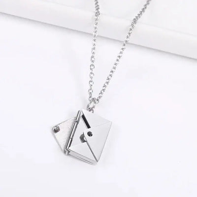 Sofia - Geometric pendant necklace with envelope-Bondi Label