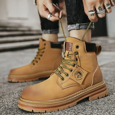 Ellie - Robust leather boots with non-slip platform sole-Bondi Label